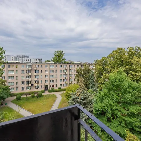 Apartament Kondratowicza Close To Metro Station By Renters