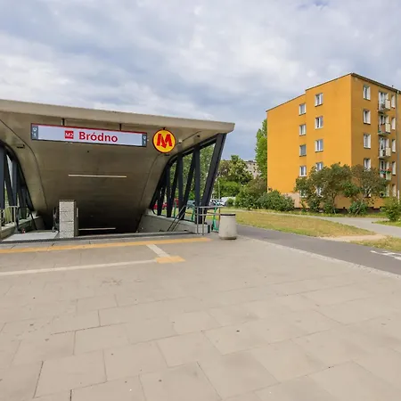 Apartament Kondratowicza Close To Metro Station By Renters Warszawa