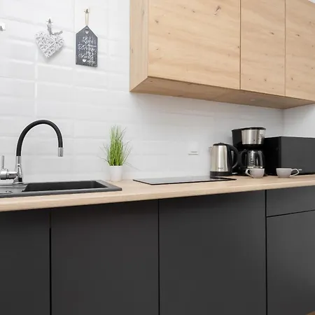 Apartment Kondratowicza Close To Metro Station By Renters